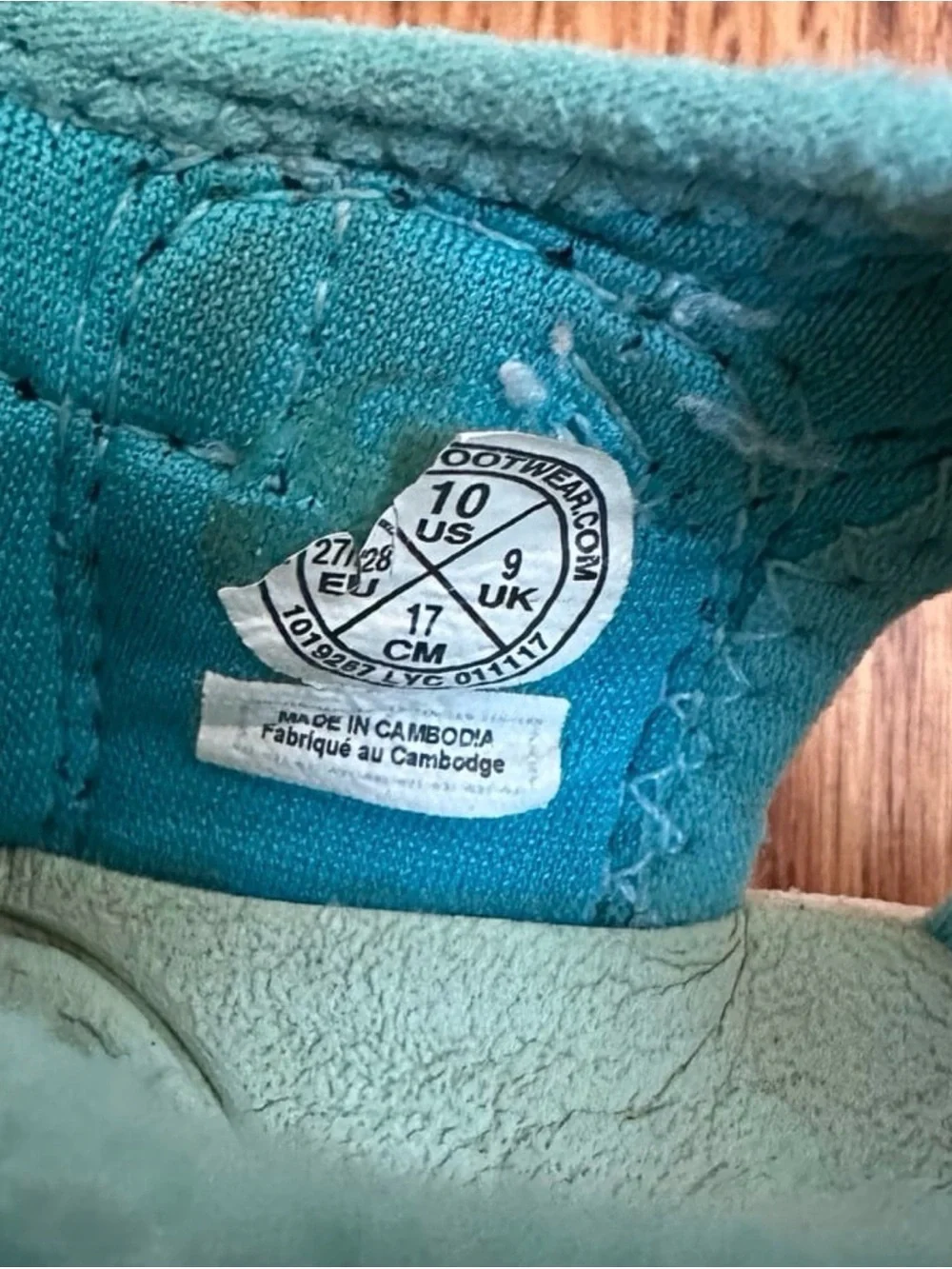 KEEN Seacamp CNX Sandals Girls Size 10 Turquoise